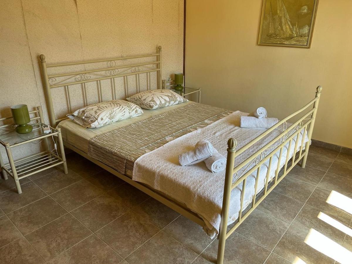 Guesthouse Kaliepia Ierissos Dış mekan fotoğraf
