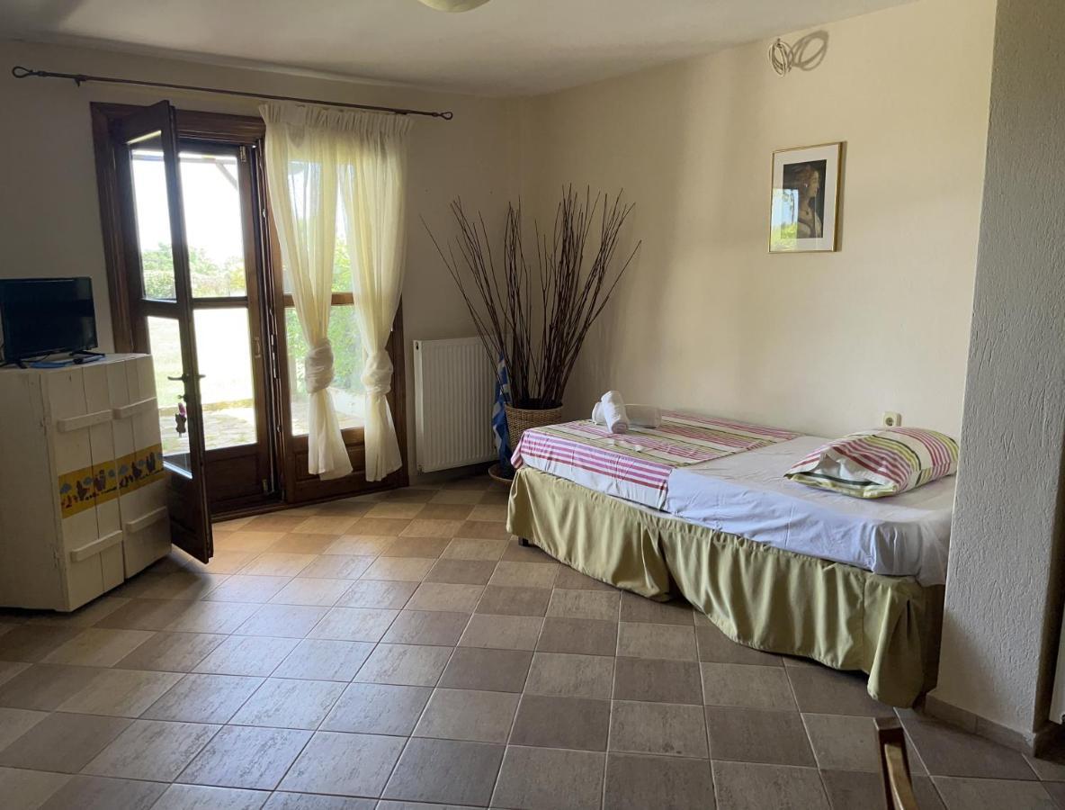 Guesthouse Kaliepia Ierissos Dış mekan fotoğraf