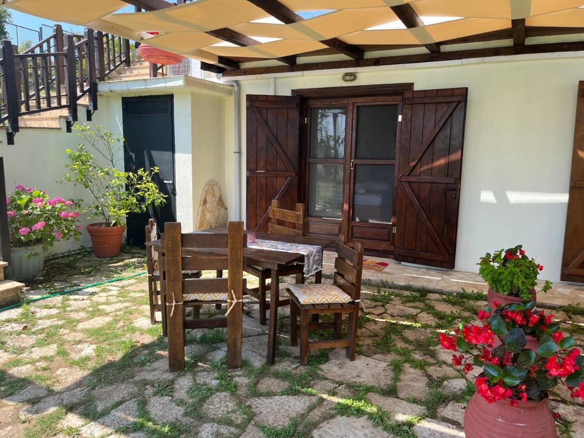Guesthouse Kaliepia Ierissos Dış mekan fotoğraf