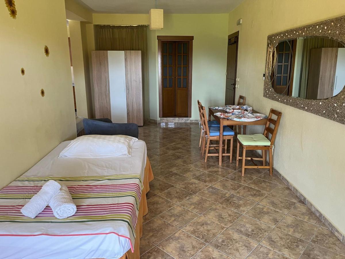 Guesthouse Kaliepia Ierissos Dış mekan fotoğraf